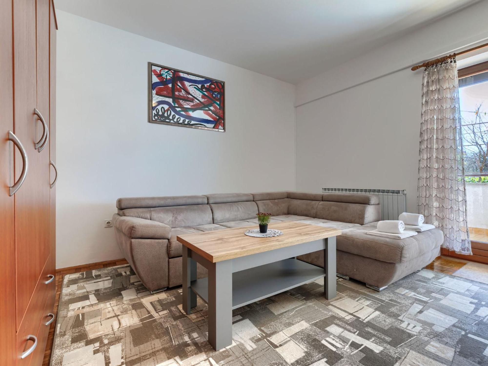Apartment Zoki 1 By Interhome *